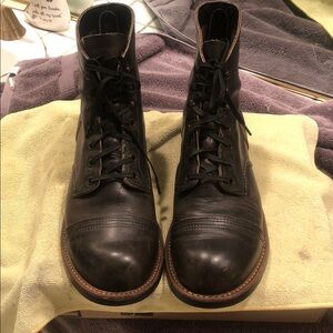 Red wings 10/D 8086 charcoal grey used conditions